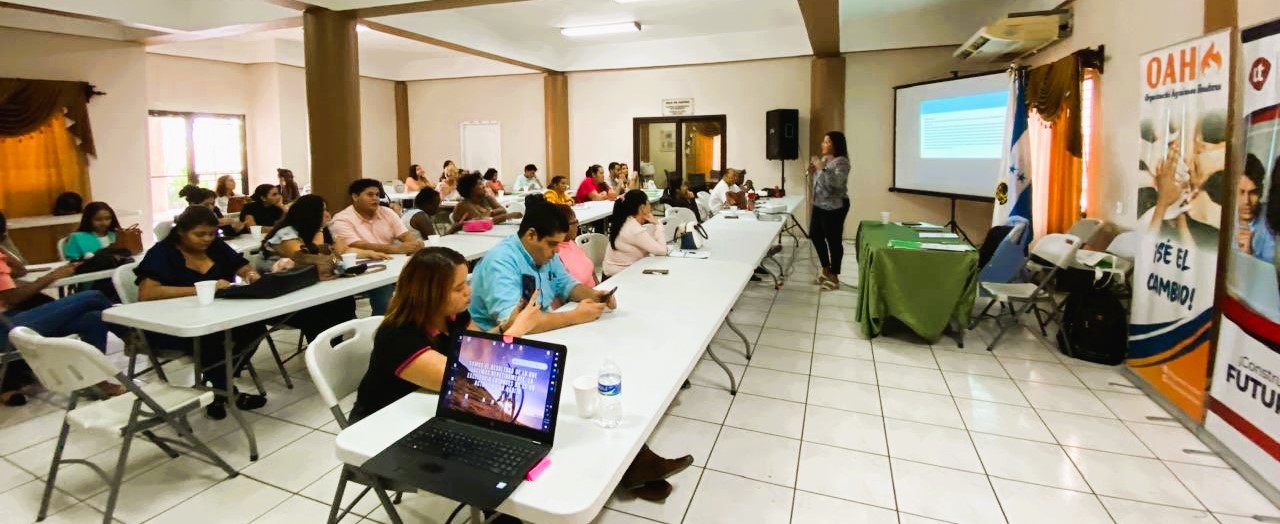 Capacitación OAH en colegio de abogados
